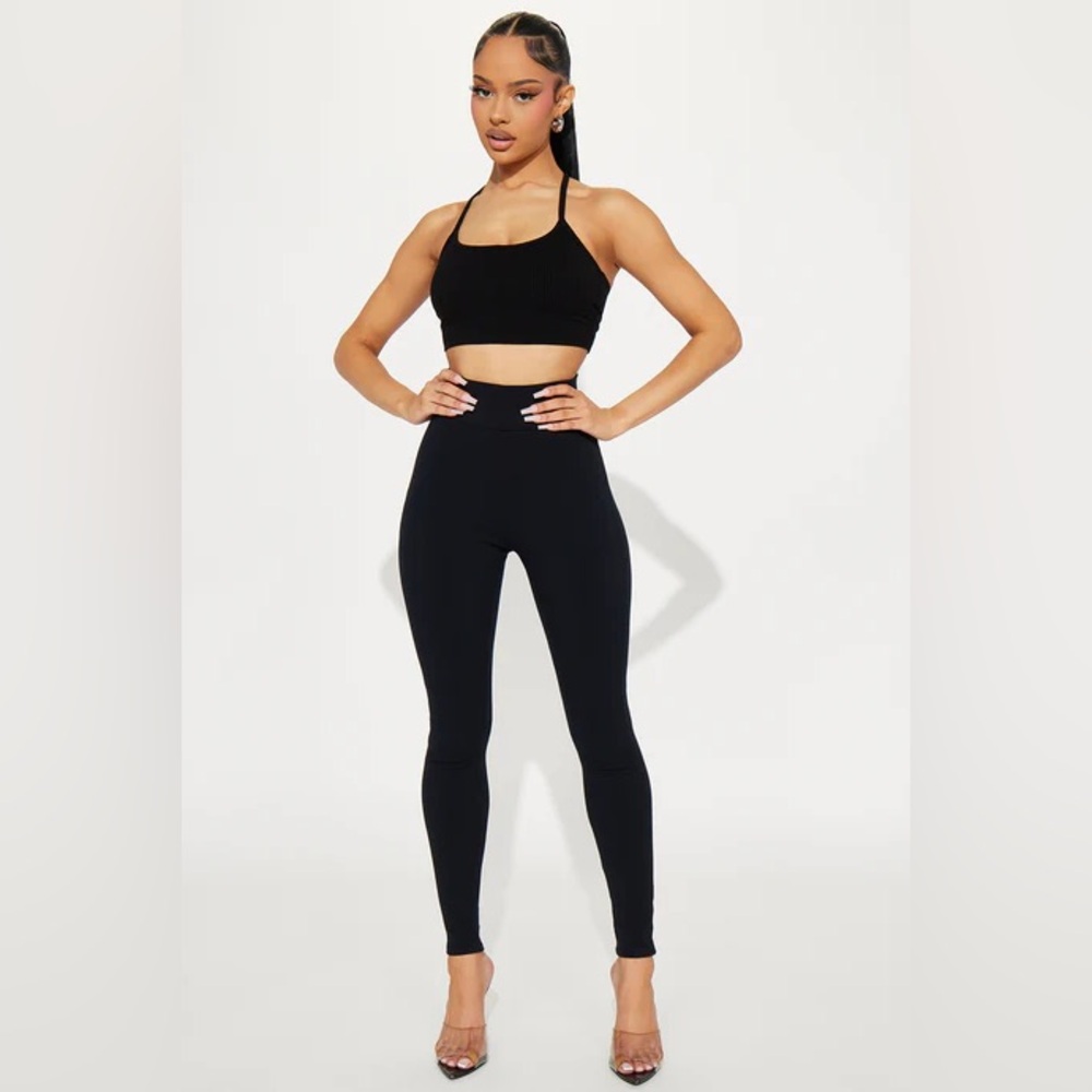Fashion Nova - Janet Snatched Leggings